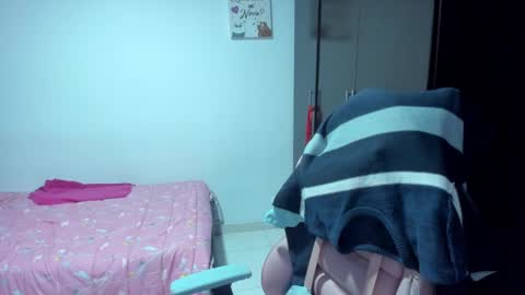 Nami online show from February 15, 2:04 am