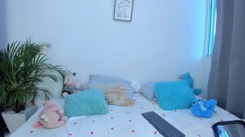 N A M I    -   OF  namibergmant online show from January 18, 11:00 pm