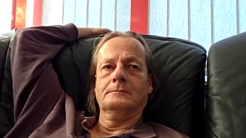 Snapshot of namorreyeb chatting on November 27, 9:55 am namorreyeb online show from November 27, 9:55 am