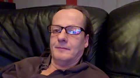 Snapshot of namorreyeb chatting on January 13, 4:23 pm namorreyeb online show from January 13, 4:23 pm