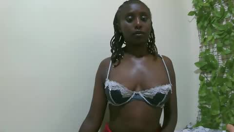 Snapshot of nana2095 chatting on May 27, 5:59 am nana2095 online show from May 27, 5:59 am