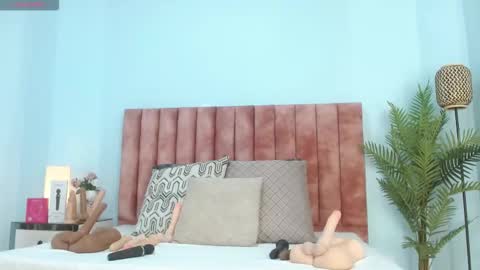 Snapshot of nana_levy chatting on December 4, 4:22 am Nana levy online show from December 4, 4:22 am