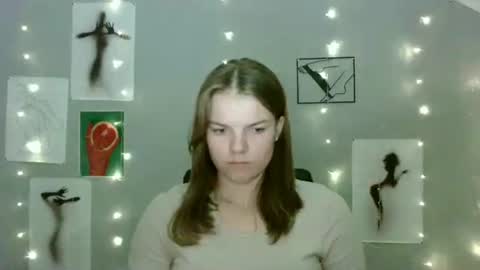 Nana online show from September 8, 2:27 pm