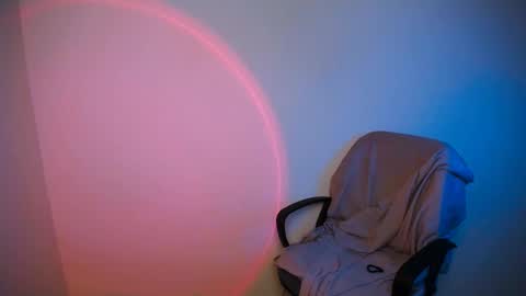 your candy  online show from February 25, 11:22 pm