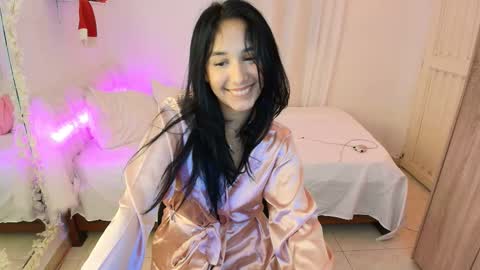 Snapshot of nanami_20 chatting on December 14, 8:35 pm samantha online show from December 14, 8:35 pm