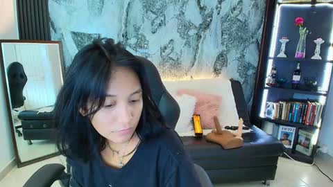 Snapshot of nanami_20 chatting on February 21, 8:32 pm samantha online show from February 21, 8:32 pm