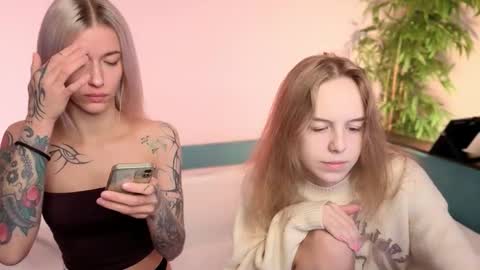 Maeve online show from October 6, 8:56 am