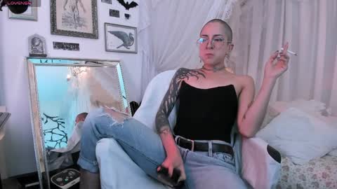 Alma  Maria online show from April 12, 9:03 am