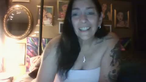 Snapshot of nancybees3 chatting on June 13, 4:32 am jasminej online show from June 13, 4:32 am