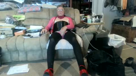nancyboy_1 online show from July 16, 2:39 am