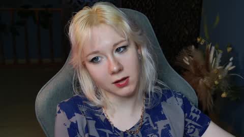 Snapshot of nancymartinez chatting on February 6, 12:37 pm nancymartinez online show from February 6, 12:37 pm