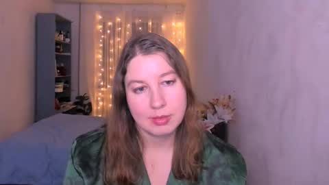 Snapshot of nancysanders chatting on December 14, 7:51 pm Nancy online show from December 14, 7:51 pm