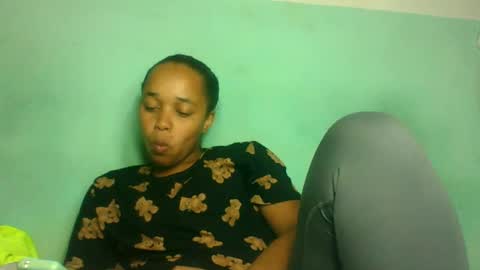 nandrianina416143 online show from June 20, 6:16 am