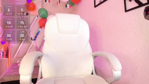 anna online show from June 12, 12:42 am