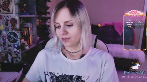 Monday-Friday 12-4 AM and 6-9 AM New York time online show from February 16, 9:11 pm