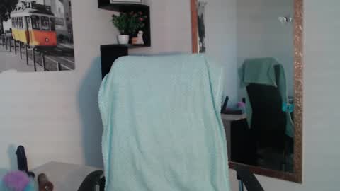 nany_pretty online show from December 3, 12:59 pm