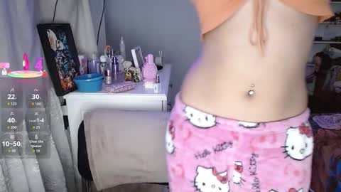 Snapshot of nanylux chatting on December 15, 2:27 am nanylux online show from December 15, 2:27 am