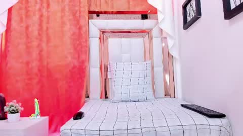 Naomy online show from July 16, 6:03 pm