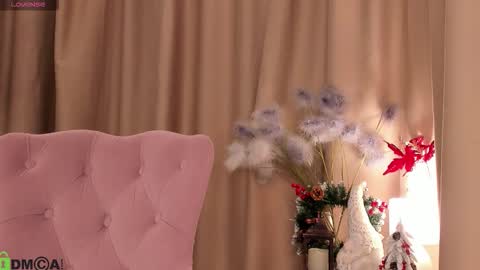 Snapshot of naomi_rias chatting on November 25, 1:38 am Naomi online show from November 25, 1:38 am