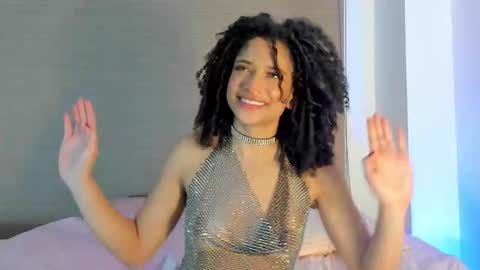 Snapshot of naomidawsonn chatting on November 14, 12:31 am naomidawson online show from November 14, 12:31 am