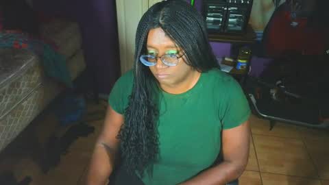 Naomi online show from April 29, 6:28 am