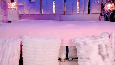     online show from March 6, 5:48 am