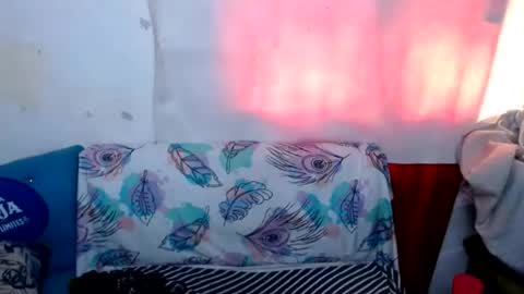 naomiquiin online show from July 23, 2:59 pm