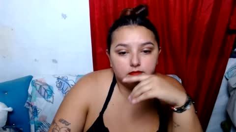 naomiquiin online show from August 2, 4:00 am