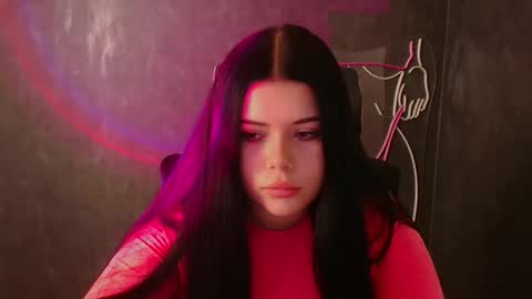 Snapshot of naomivibes chatting on September 29, 11:15 am Naomi online show from September 29, 11:15 am