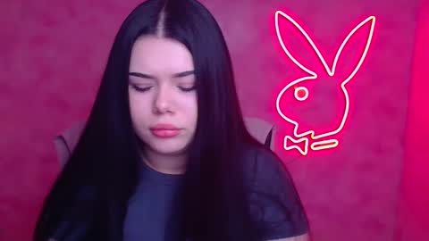 Snapshot of naomivibes chatting on January 11, 6:29 am Naomi online show from January 11, 6:29 am