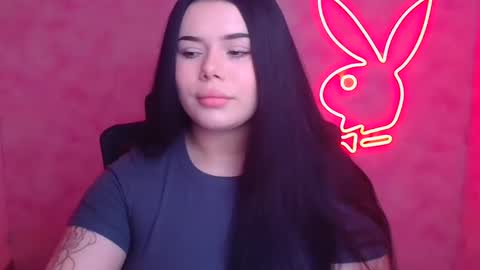 Snapshot of naomivibes chatting on January 13, 12:21 pm Naomi online show from January 13, 12:21 pm