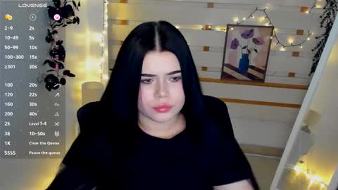 Snapshot of naomivibes chatting on February 23, 9:01 pm Naomi online show from February 23, 9:01 pm