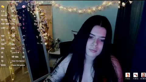 Snapshot of naomivibes chatting on March 5, 2:02 pm Naomi online show from March 5, 2:02 pm