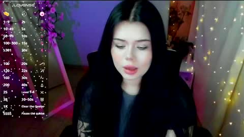 Naomi online show from April 27, 6:22 am