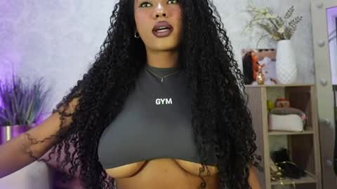 Naomi     online show from May 3, 6:19 am