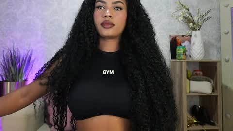 Naomi     online show from May 31, 10:22 pm