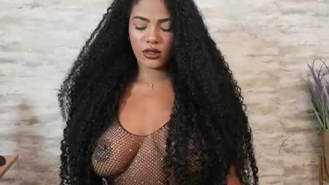 Naomi     online show from July 25, 6:22 am