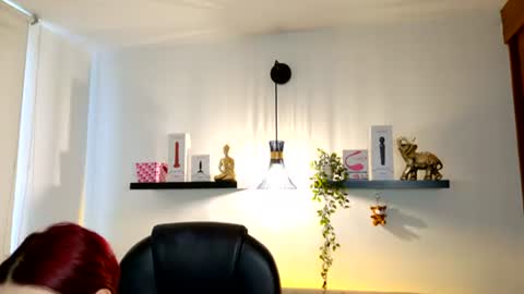 Snapshot of naomy_hot04 chatting on July 24, 8:29 pm naomy online show from July 24, 8:29 pm