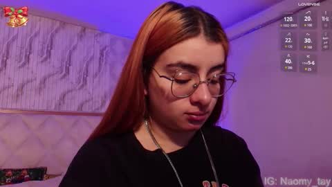Snapshot of naomy_tay1 chatting on December 3, 3:03 am Naomy online show from December 3, 3:03 am