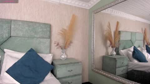 Naomy online show from January 9, 8:21 pm