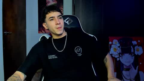 Snapshot of naranjo_seb chatting on November 27, 6:26 am sebastian online show from November 27, 6:26 am