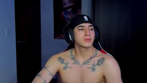 Snapshot of naranjo_seb chatting on December 14, 6:52 am sebastian online show from December 14, 6:52 am