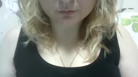 Snapshot of narcisjill chatting on January 20, 1:21 pm NarcisJill online show from January 20, 1:21 pm