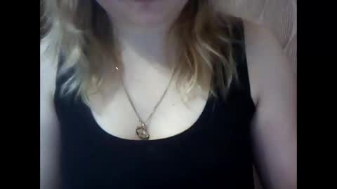 Snapshot of narcisjill chatting on February 9, 8:45 pm NarcisJill online show from February 9, 8:45 pm