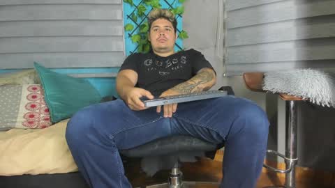 deibyd online show from January 7, 1:46 pm