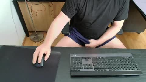 nase online show from April 13, 8:20 am