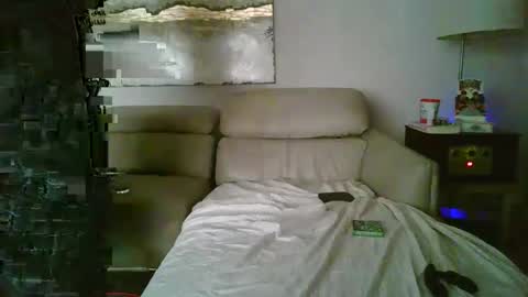 Snapshot of nassobout chatting on January 19, 9:57 am nassobout online show from January 19, 9:57 am