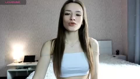 Snapshot of nastiixx chatting on June 10, 6:34 am Anastasia online show from June 10, 6:34 am