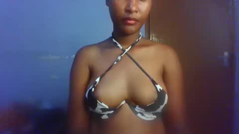 Snapshot of nasty_boobies chatting on November 21, 9:08 am Caren online show from November 21, 9:08 am