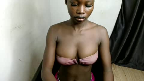 Snapshot of nasty_creamypussyy chatting on March 8, 6:44 pm Mila online show from March 8, 6:44 pm